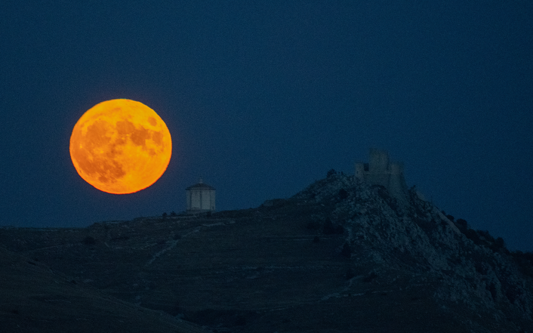 The full Harvest Moon supermoon rises tonight