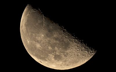 The moon cozies up to Jupiter on Oct 13. Here’s how to see it