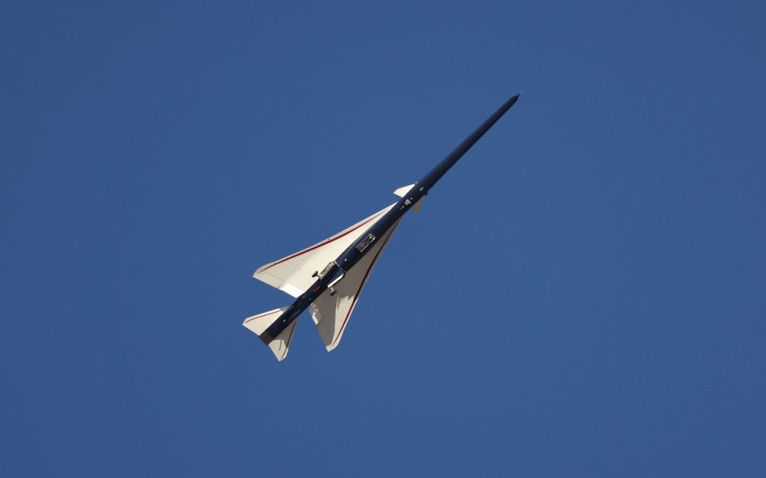 NASA’s X-59 ‘quiet’ supersonic jet makes historic 1st flight (photos)