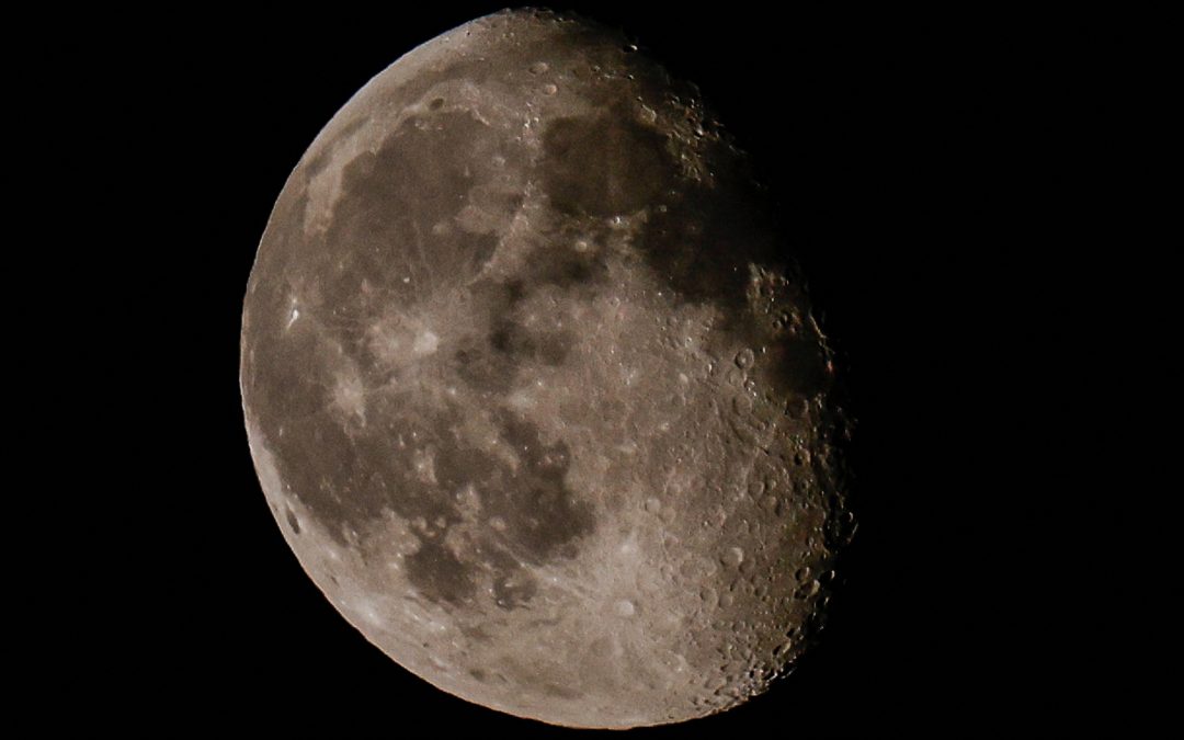 Catch the moon dancing with bright star Regulus tonight