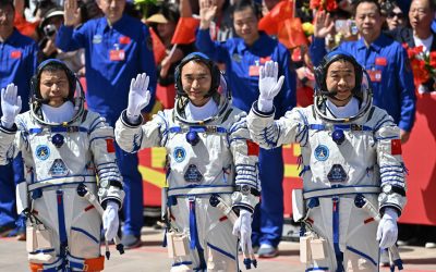 Chinese astronauts describe moment a crack was discovered on Shenzhou-20 spacecraft