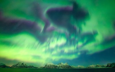 Aurora expert captures rare pulsating northern lights in remarkable detail: ‘One of the most profound sightings of my career’
